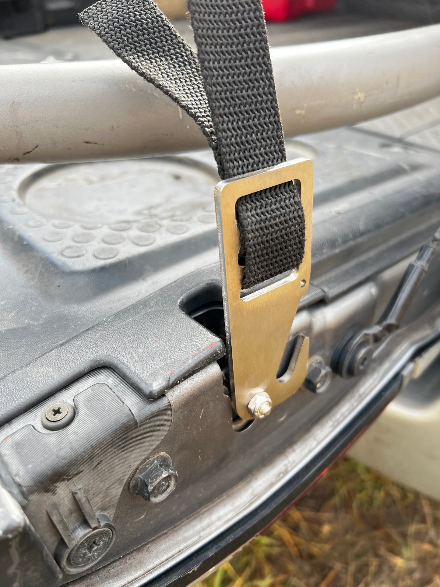 Subaru Baja Bed Extender Tie Down Clips